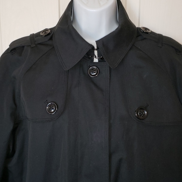 London Fog hip length raincoat w/liner size L - Picture 5 of 6